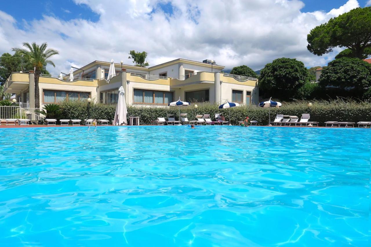 Club Residence La Castellana Belvedere Marittimo Eksteriør bilde